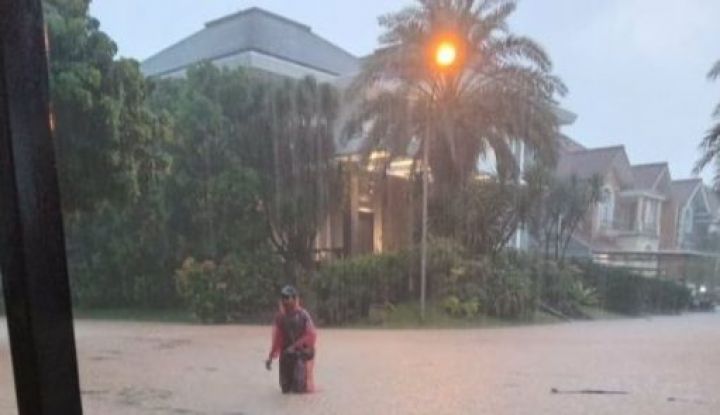 Anies Baswedan Dapat Sindiran Keras Usai MTSN 19 Pondok Labu Roboh Hingga Tewaskan Siswa Karena Banjir, Katanya: Sibuk Nyapres