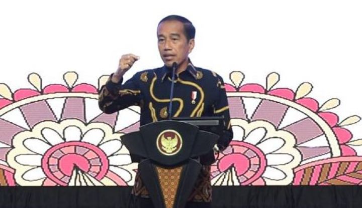 Belum ke Malang hingga H+2 Tragedi Kanjuruhan, Jokowi Lebih Pilih Jenguk Lesti Kejora?