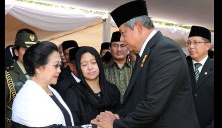 Ciye Gegara Foto Makan Malam Di Ktt G20 Ini Sby Dan Mega Dijodoh Jodohin Pas Duda Sama Janda 