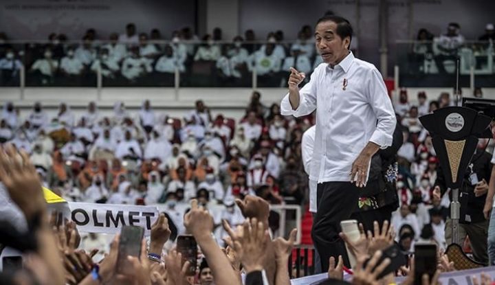 Jokowi Muring Gegara Dituduh Jadi Biang Kerok Partai Tak Lolos Pemilu, Rocky Gerung: Baperan