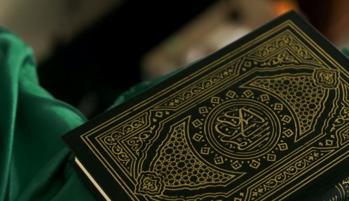 Mutiara Nasihat Syekh Ali Jaber: Baca 1 Huruf Al-Qur’an Akan Dapat 10 Kebaikan