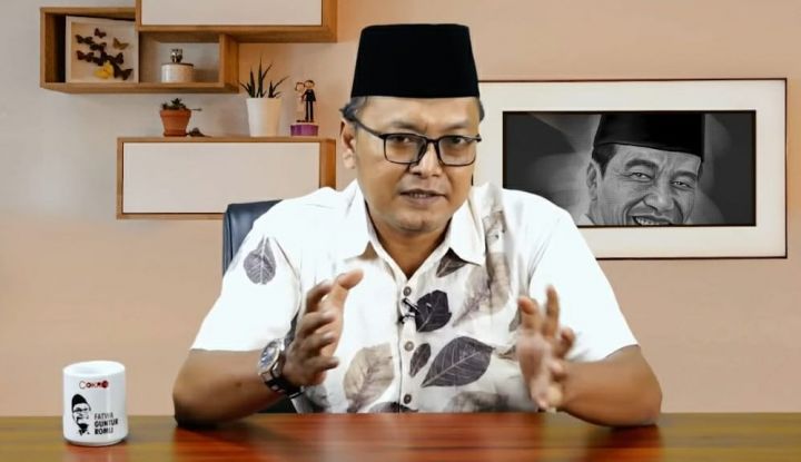 Ganjar Ramai Dihujat usai FIFA Coret Indonesia Jadi Host Pildun U-20, Guntur Romli: Apa Ada Pesanan Politik Jelang Pilpres?