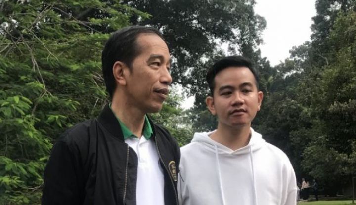 Sebut Jokowi Ketagihan Kekuasaan, Rocky Gerung: Dia secara Cepat Ajukan Gibran dan Kaesang