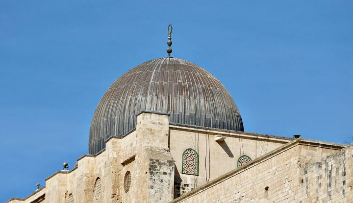 Puluhan Tahun Terjadi, Ini Alasan Israel Serang Masjid Al-Aqsa