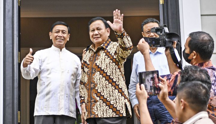 Makin Akrab, Wiranto Ungkap Alasan Keluar dari Hanura di Hadapan Prabowo