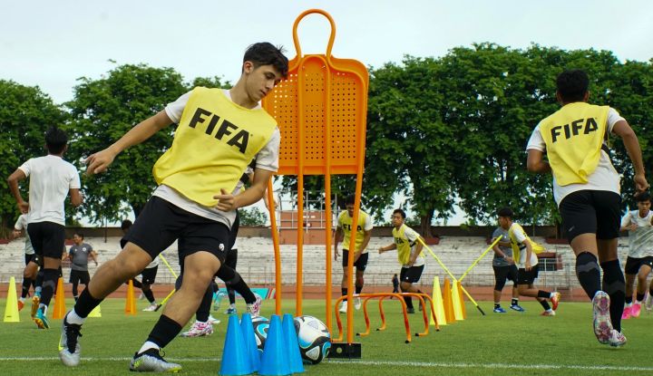 Laga Terakhir Grup A, Bima Sakti Pede Timnas Indonesia U-17 Tumbangkan Maroko di Stadion GBT